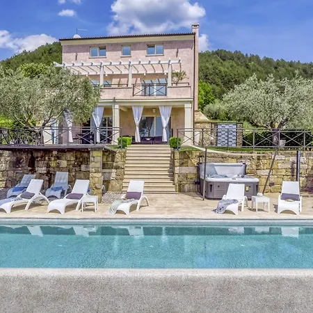 Villa Pasini In - Haus Fuer 8 Personen