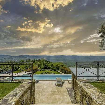 Villa Pasini In - Haus Fuer 8 Personen Livade