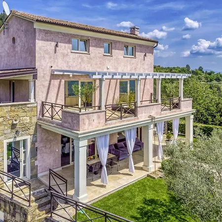 Villa Pasini In - Haus Fuer 8 Personen