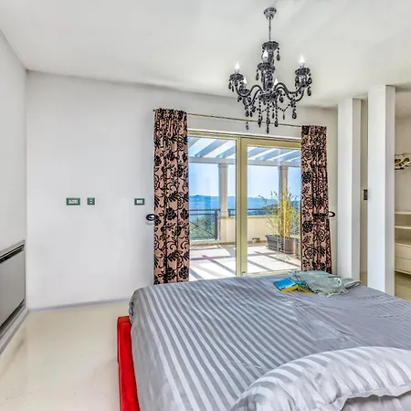 Pasini In - Haus Fuer 8 Personen