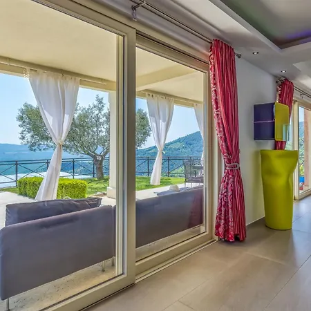Villa Pasini In - Haus Fuer 8 Personen